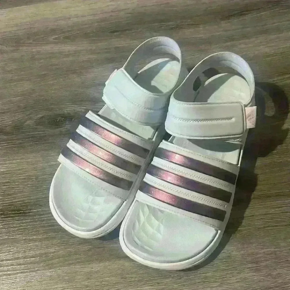 Adidas light Motion Sandals - Picture 2 of 4